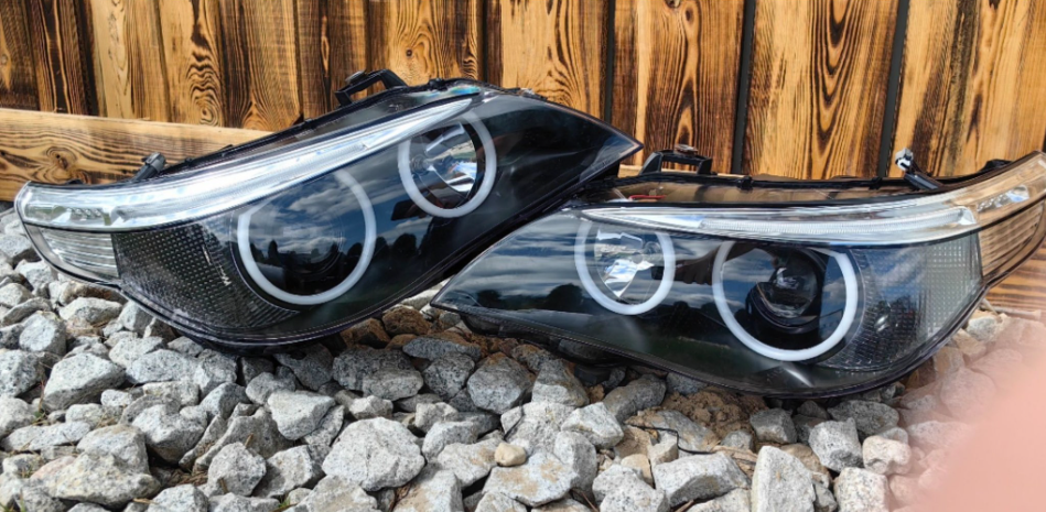 Reflektor BMW E60/E61 po regeneracji